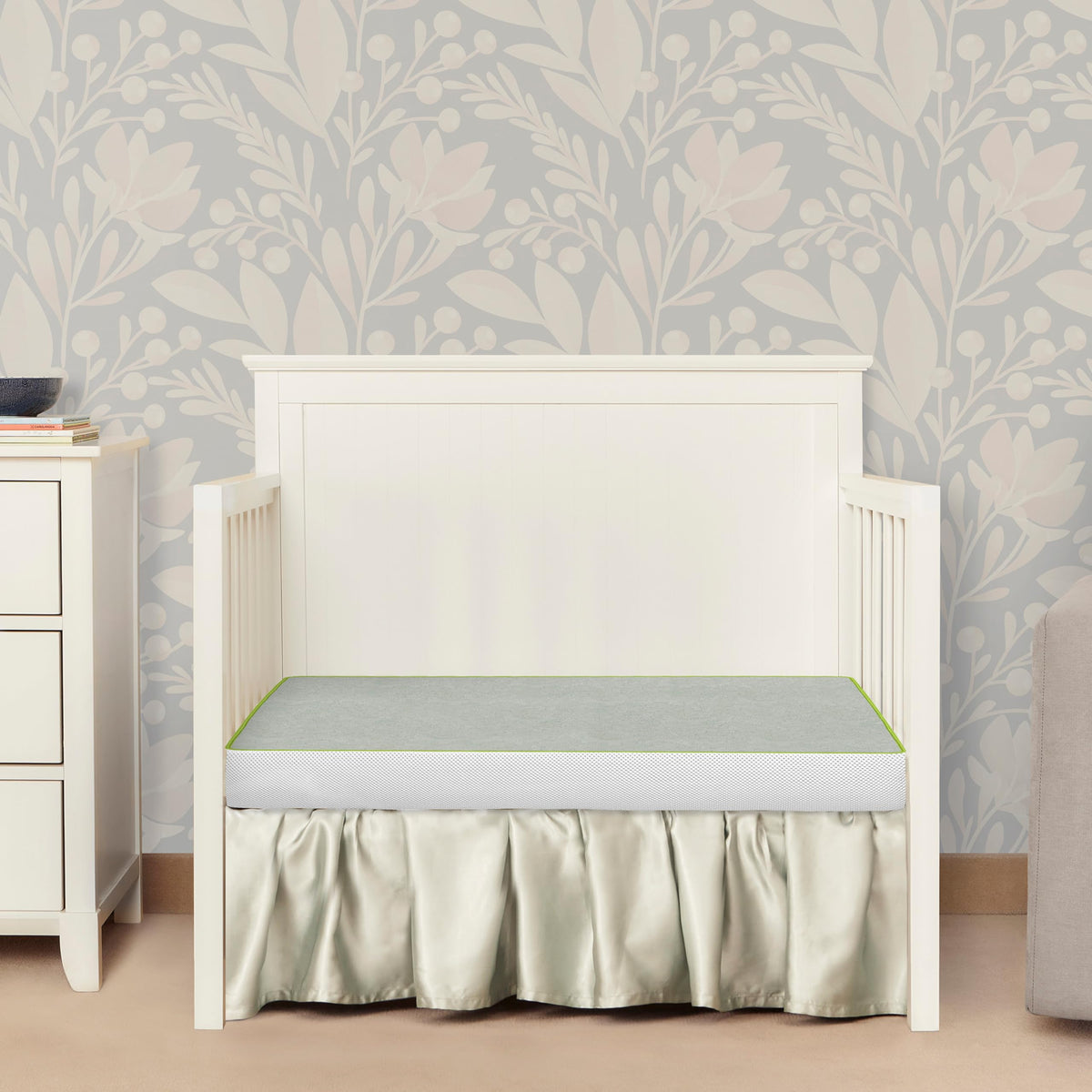 2-in-1 Breathable Dual-Sided Portable Mini Crib Mattress Y878